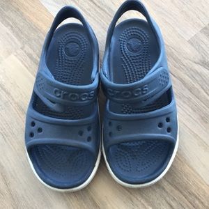 Crocs Kids size10 navy Sandals water shoes